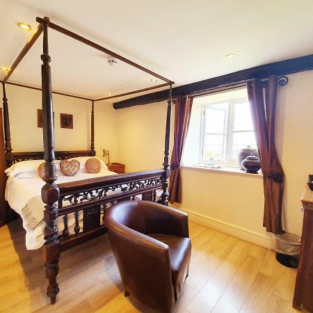 The Old Lodge Страуд Экстерьер фото